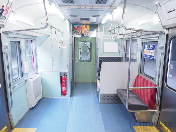 しなの鉄道115系 座席・車内・シート・座り心地・乗り心地 - 抜け蔵